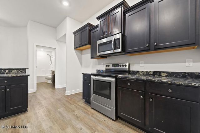 6205 Roxanne Way, Biloxi, MS 39532