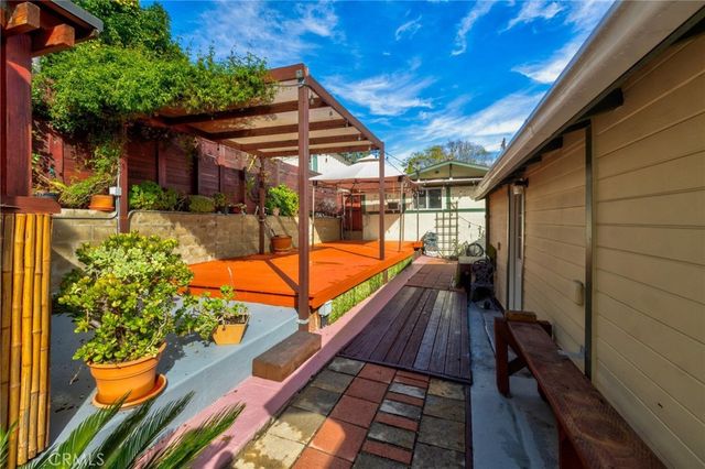 1616 Armitage, Los Angeles, CA 90026