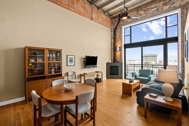 2545 S Dearborn Street 705, Chicago, IL 60616
