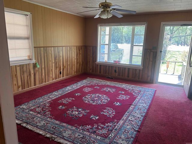 210 Broad St, Lepanto, AR 72354