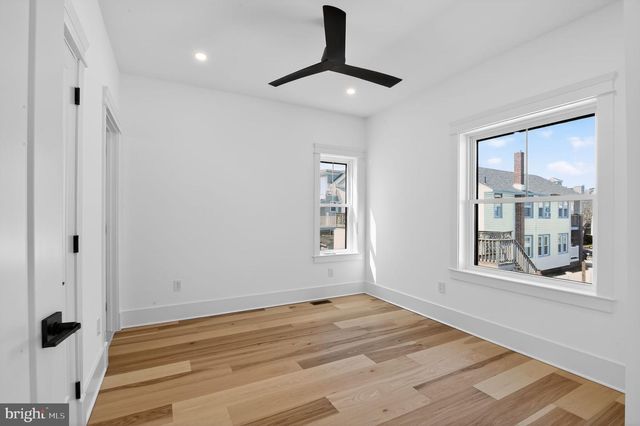 14 GARDENS RD, Ocean City, NJ 08226