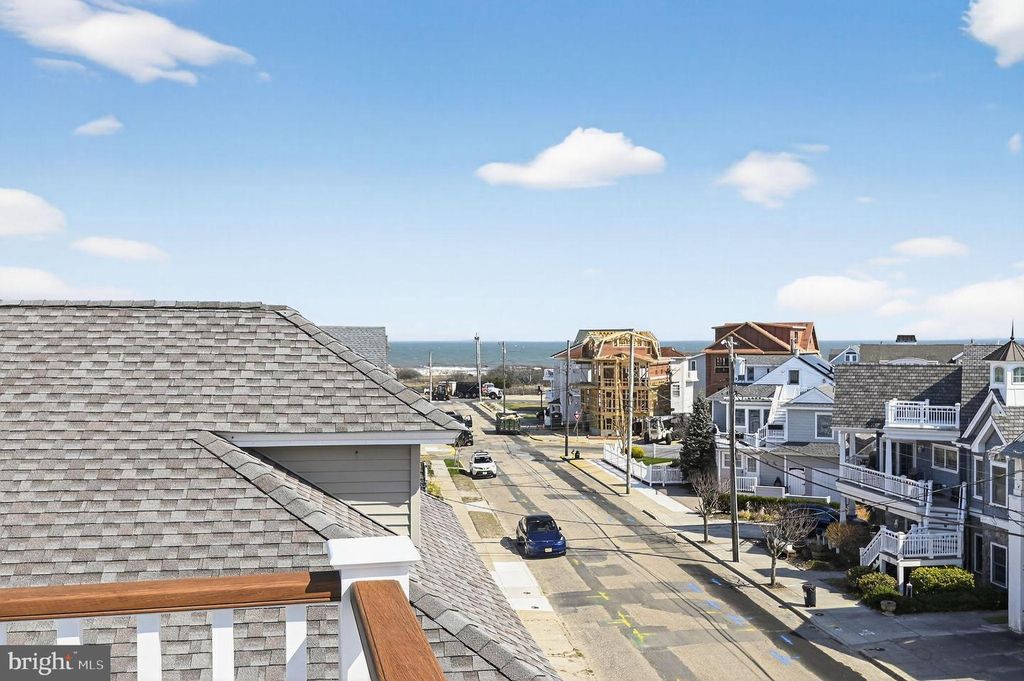 14 GARDENS RD, Ocean City, NJ 08226