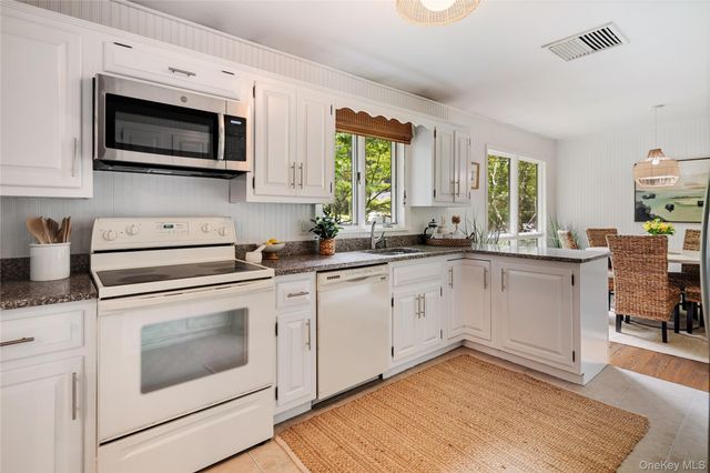 7 Ogden Road, Ossining, NY 10562