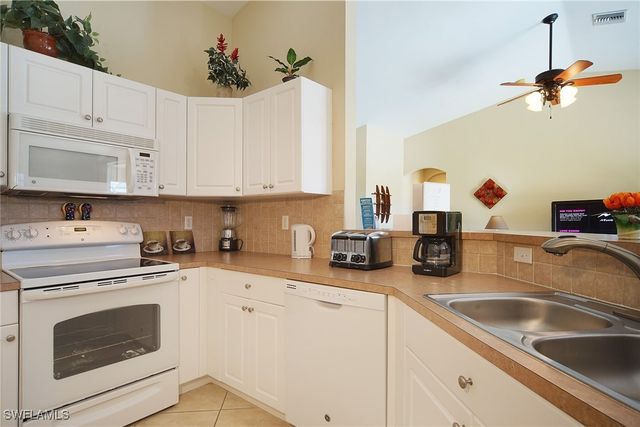 2014 SW 30th ST, Cape Coral, FL 33914