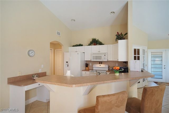 2014 SW 30th ST, Cape Coral, FL 33914