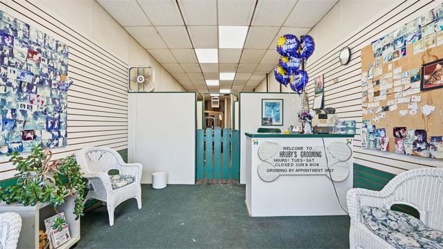 25-35 Walsh Road, Crafton, PA 15205