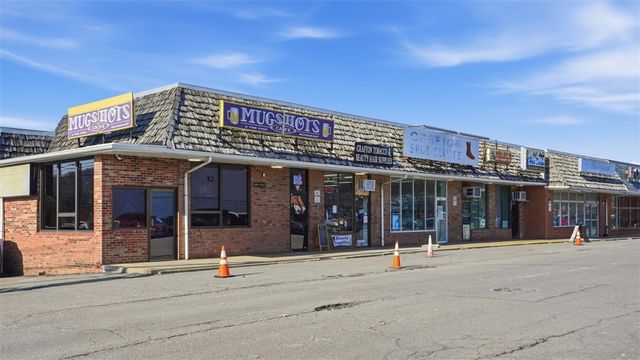 25-35 Walsh Road, Crafton, PA 15205