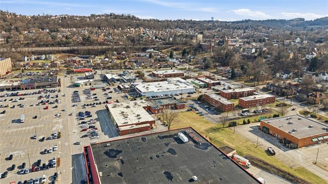 25-35 Walsh Road, Crafton, PA 15205