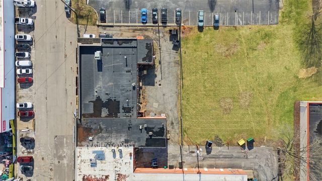 25-35 Walsh Road, Crafton, PA 15205