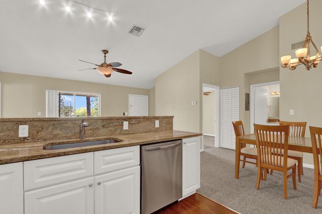 6563 Chasewood Drive F, Jupiter, FL 33458