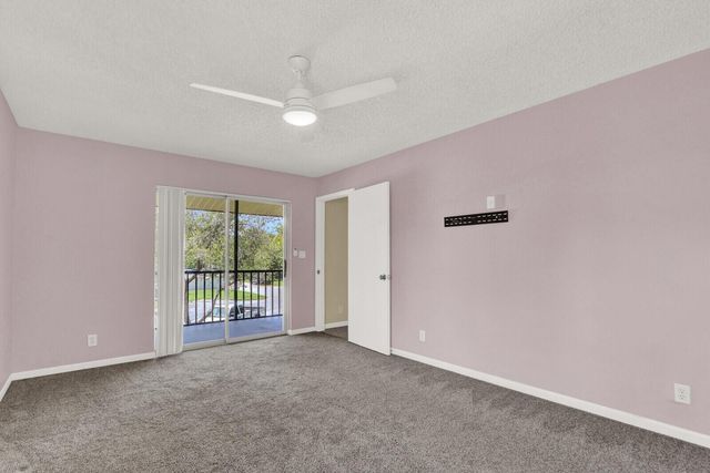 6563 Chasewood Drive F, Jupiter, FL 33458