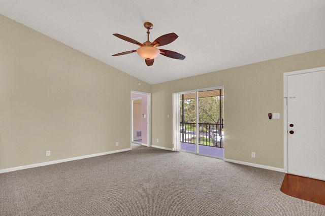 6563 Chasewood Drive F, Jupiter, FL 33458