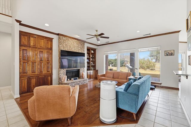 6713 Columbine Way, Plano, TX 75093