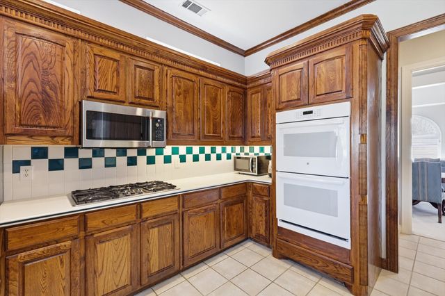 6713 Columbine Way, Plano, TX 75093