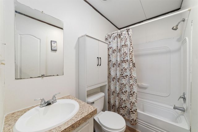 317 Road 5814, Cleveland, TX 77327