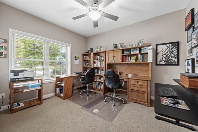 2244 Jessica Ln, Coralville, IA 52241