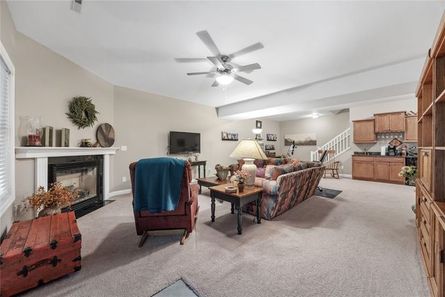 2244 Jessica Ln, Coralville, IA 52241