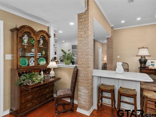 708 Richardson Lane, Henderson, TX 75654