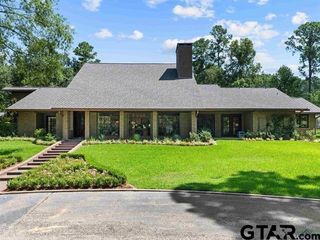 708 Richardson Lane, Henderson, TX 75654