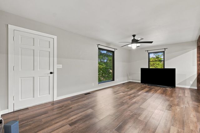 1444 Highway 52, E, Portland, TN 37148
