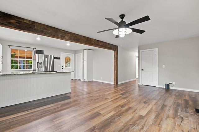 1444 Highway 52, E, Portland, TN 37148