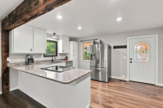 1444 Highway 52, E, Portland, TN 37148