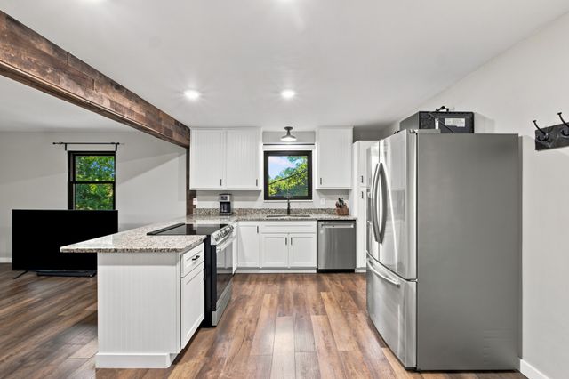 1444 Highway 52, E, Portland, TN 37148