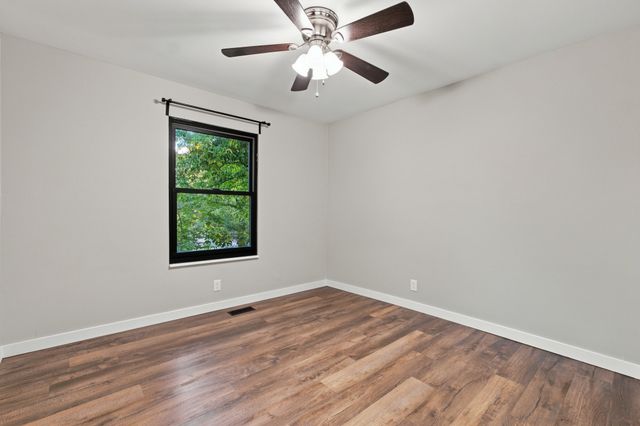 1444 Highway 52, E, Portland, TN 37148