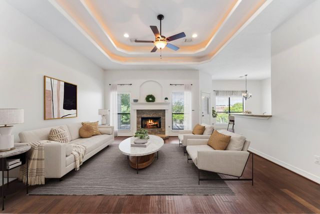 1719 Summergate Drive, Conroe, TX 77304