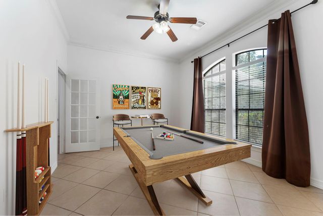 1719 Summergate Drive, Conroe, TX 77304