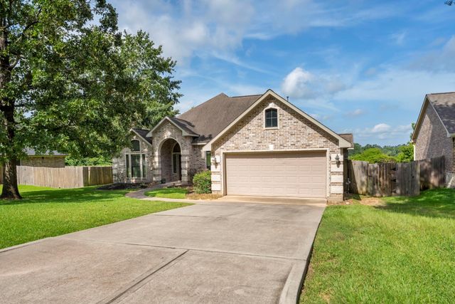 1719 Summergate Drive, Conroe, TX 77304