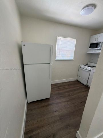 3669 Thomas Avenue 7, Miami, FL 33133