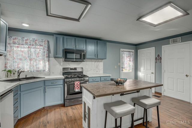 120 Westfield Drive, Harrison, OH 45030