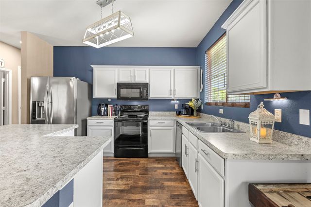 230 Colt Drive, Waxahachie, TX 75165