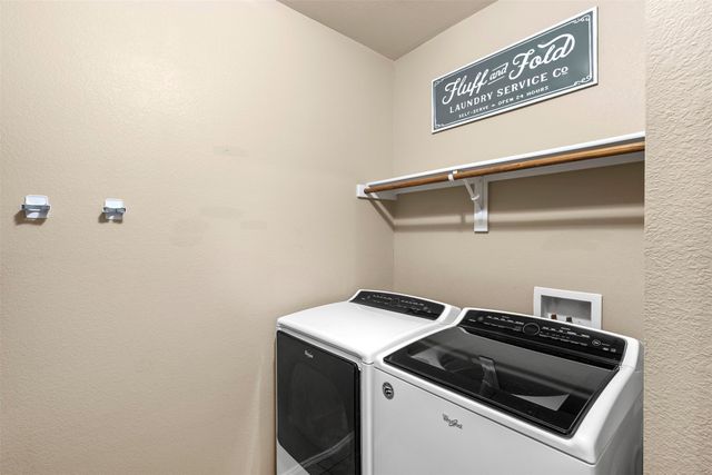 230 Colt Drive, Waxahachie, TX 75165