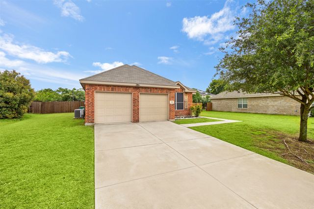 230 Colt Drive, Waxahachie, TX 75165