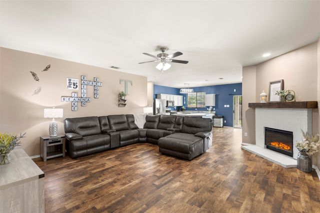230 Colt Drive, Waxahachie, TX 75165