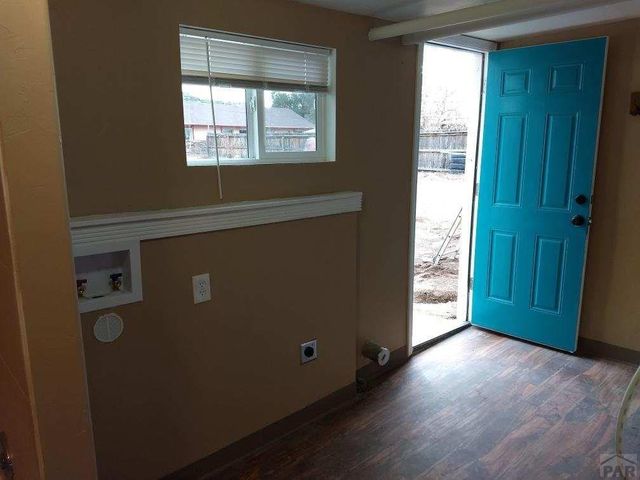 209 E 9th St, Walsenburg, CO 81089