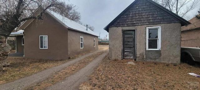 209 E 9th St, Walsenburg, CO 81089