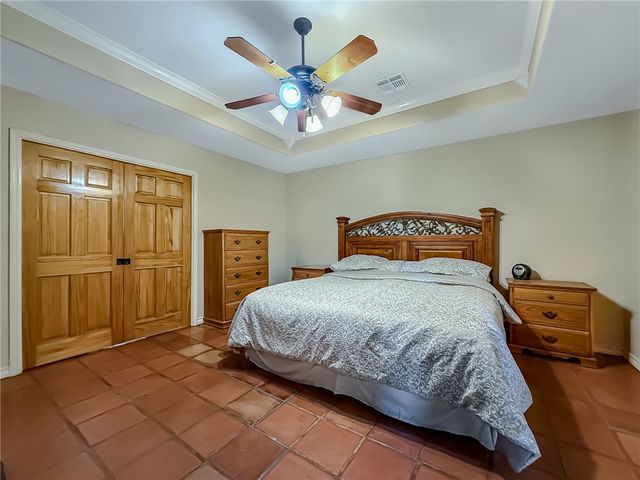 2204 Angel Ct, Corpus Christi, TX 78415