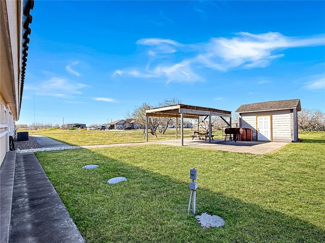 2204 Angel Ct, Corpus Christi, TX 78415
