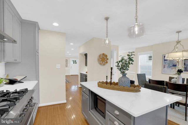 1720 14TH ST S, Arlington, VA 22204