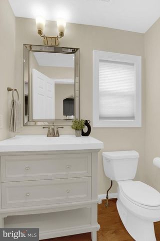 1720 14TH ST S, Arlington, VA 22204