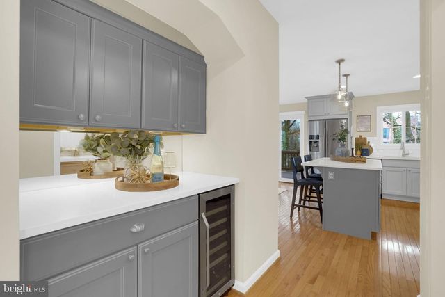 1720 14TH ST S, Arlington, VA 22204