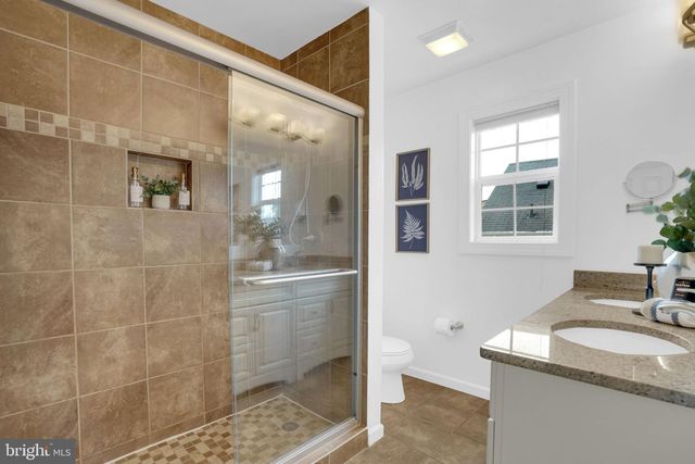 1720 14TH ST S, Arlington, VA 22204