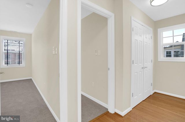 1720 14TH ST S, Arlington, VA 22204