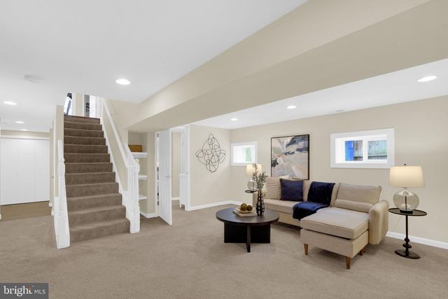 1720 14TH ST S, Arlington, VA 22204