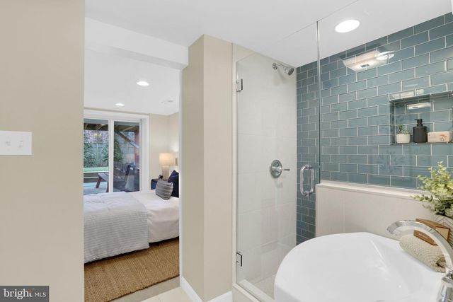 1720 14TH ST S, Arlington, VA 22204