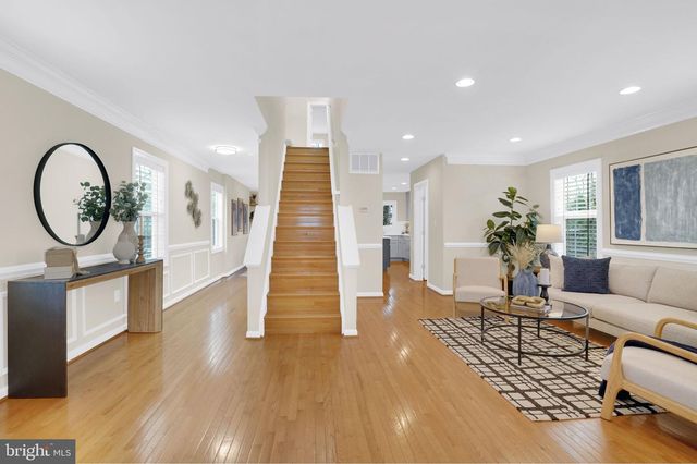 1720 14TH ST S, Arlington, VA 22204