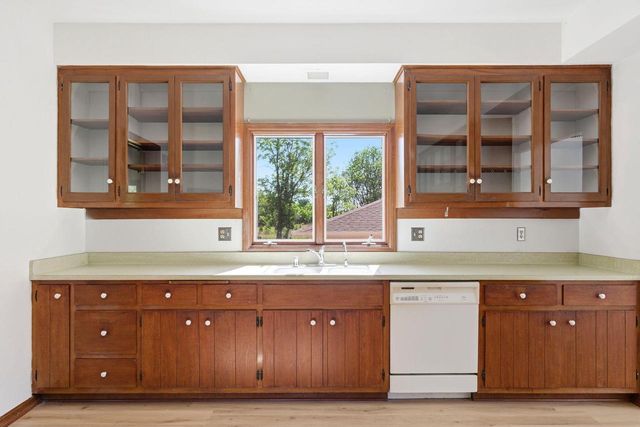 N48W28676 Lisbon AVENUE, Hartland, WI 53029